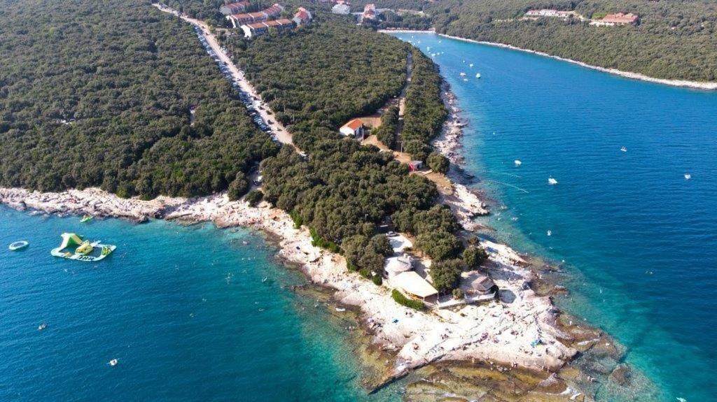 Cozy Apartments And Rooms Pavicini Segotici Екстериор снимка